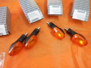 Flasher cpl. front+rear 4pc KTM LC4/EXC 5841402500030  5841402600030 - Picture 1 of 4