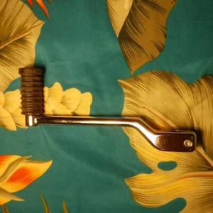 Harley Davidson FLHX Chrome Shift Lever - OEM - Picture 1 of 2