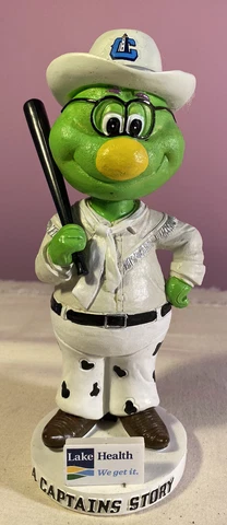 2015 LAKE COUNTY CAPTAINS "COWBOY SUIT" CHRISTMAS STORY A Captains Story EUC Cover