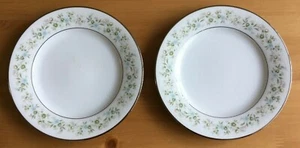 NORITAKE 2031 SAVANNAH - 2 x SMALL SIDE PLATES - FLORAL DESIGN - Picture 1 of 3