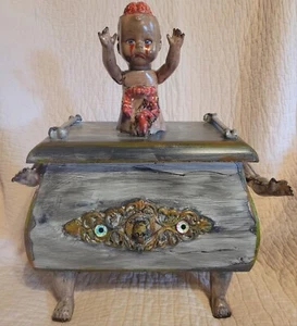 Creepy & Scary Weird Doll Trinket Box - Picture 1 of 19