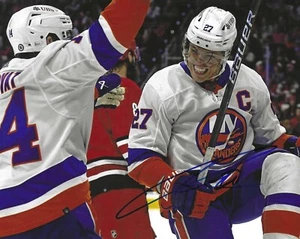 Autographed ANDERS LEE  8x10 New York Islanders Photo w/COA - Picture 1 of 1