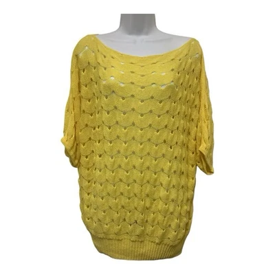 Bebe Lightweight Knit Sweater Yellow Short Sleeved Women's Size L - Image 1 of 4