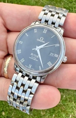 A GENTS OMEGA DE VILLE PRESTIGE AUTOMATIC BRACELET WATCH DATED 2008 - Image 1 of 4