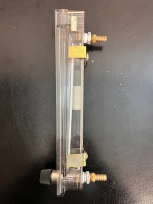 Dwyer 15 英寸流量计 200 SCFH 空气 RMC 系列:35psi Max / 130F Max (Cat.# 2/79) — 第 1/4 张图片
