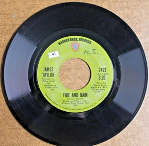 JAMES TAYLOR 45 on W.B. 7423: FIRE & RAIN/ANYWHERE LIKE HEAVEN - VG++ - BEAUTY! - Picture 1 of 2