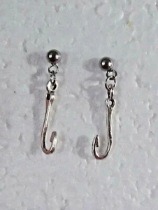 Fishing Lure Stainless Steel Stud Earrings - Picture 1 of 2