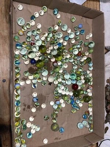 Murmeln Vintage Konvolut 247 mit einigen größeren Marmor’s?? - Bild 1 von 10