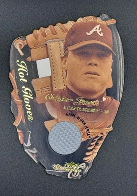 CHIPPER JONES 2004 FLEER SHOWCASE HOT GLOVES #4 Game Worn Jersey Relic RARE /50 - Image 1 of 3
