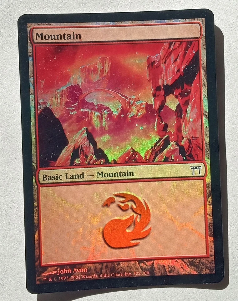 Magic MTG - Mountain #302 (Foil) - Champions of Kamigawa Basic Land - LP - Image 1 of 1