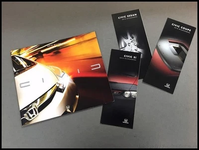 2010 Honda Civic and Si 30-page Original Car Sales Brochure Catalog SET - Image 1 of 4