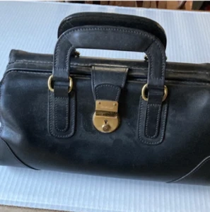 Schlesinger Leather Doctor's Bag. - Picture 1 of 4