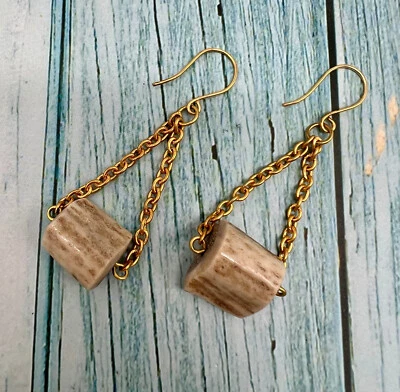 Pendientes de cuerno de ciervo genuino cazadora - estética nativa tribal Foto 1 de 3