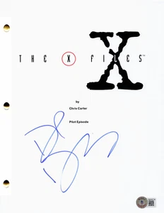 DAVID DUCHOVNY SIGNED AUTOGRAMM THE X FILES PILOT FULL SCRIPT BECKETT BAS - Bild 1 von 1