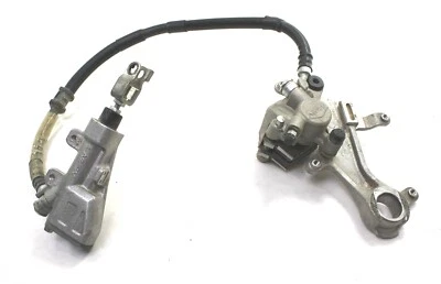 Главный цилиндр заднего тормоза 2023 Suzuki RMZ250 Nissin с суппортом изготовитель оборудования  - Изображение 1 из 4