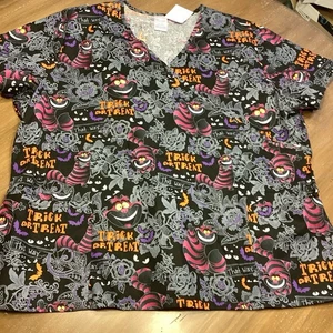 NWT WOMEN'S DISNEY HALLOWEEN CHESHIRE CAT V NECK MOCK WRAP SCRUB TOP SIZE 2XL - Picture 1 of 6