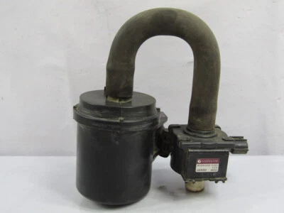 Filtro de drenaje de bote de vapor Subaru Outback Legacy 2000-2003 con válvula de ventilación OEM Foto 1 de 4