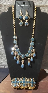 New York & Co Stunning Goldtone & Blue Gem 3 PC Necklace Bracelet Earrings, NWTS - Picture 1 of 9