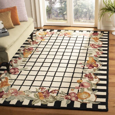 Safavieh Chelsea IVORY / BLACK 8'-9" X 11'-9" Area Rug - HK125A-9 - Image 1 of 3