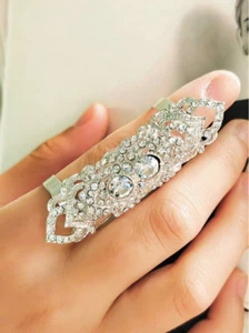 Gothic Vintage Style Rhinestone Baroque Design Silver Plated RING One Size NEW - Picture 1 of 4