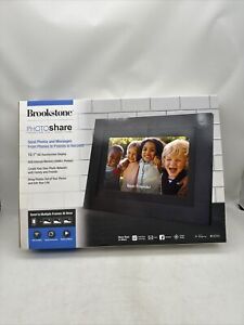 Brookstone PhotoShare Friends and Family Smart Frame Black 10.1” 