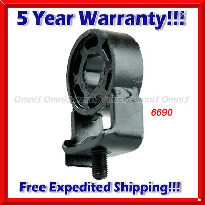 T560 Fit 82-89 Dodge D50/Power Ram 50/Ram 50 2.0 2.3 2.6 4WD Transfer Case Mount - Image 1 of 4
