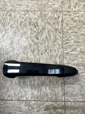 Maçaneta externa dianteira direita Ford Fusion Sport 2010 azul 6E53-5422404-A - Imagem 1 de 3