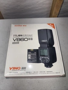 Godox VING V860IIS TTL Li-Ion Flash Kit for Sony Cameras in Black - Picture 1 of 13