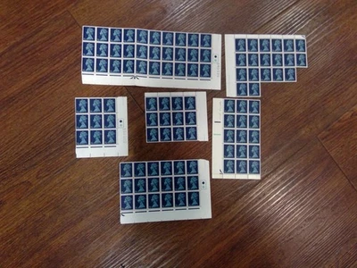 SG 743 Ev [ 2 ]  PVA  AOP  MACHIN 1967  1/6d 120 STAMPS   BLOCKS  cat £ 270.00 - Image 1 of 4