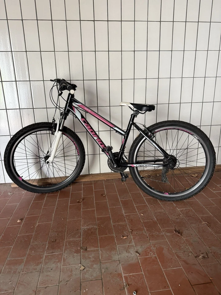 Polygon Siskiu T8 27,5" Radiant Purple Rahmen: S Zustand: Sehr Gut - Bild 1 von 1