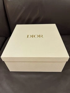 Dior White Shoe Box With Tissue Paper 13in*12in*5.5in - Picture 1 of 6