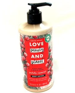 Love Beauty & Planet Nordic Berry & Winter Spices Body Lotion Edizione Limitata - Foto 1 di 5