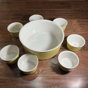 Juego de 8 Ramekins acanalados acanalados amarillos Villeroy & Boch Luxemburgo - Imagen 1 de 20