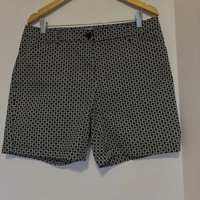 "Pantalones cortos Talbots para mujer 14 azul marino estampado geométrico frente plano mezcla de algodón entrepierna de 6,5""" Foto 1 de 4