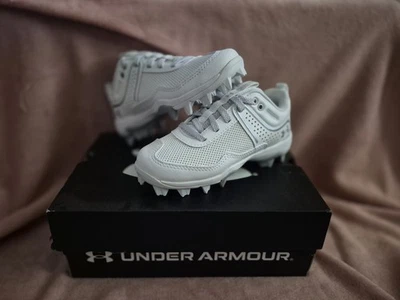 Botines de softbol blancos Under Armour Glyde 2 RM Jr. 3026607-102 niñas EE. UU. 12 FZP445 Foto 1 de 4