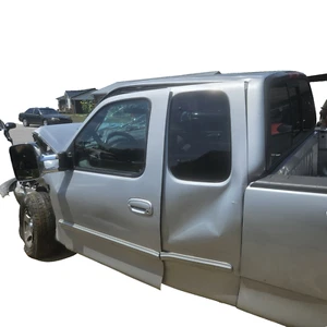 Ford F-150 Outter Drivers Door Handle 1997,1998,1999,2000,2001,2002,2003,2004 - Picture 1 of 1
