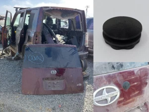 2003-2006 Scion XB Rear Wiper Delete Plug (Sealing) cap blanking trim 2004 2005 - Picture 1 of 11