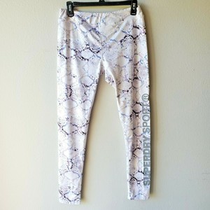 superdry leopard print moletom com capuz