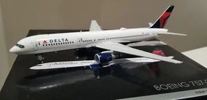 Delta Air Lines Boeing 757-200 N683DA Gemini Jets G2DAL1307 scala 1:200 - Foto 1 di 7
