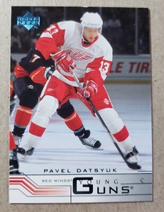 2001-02 Upper Deck Young Guns Pavel Datsyuk Rookie #422 Detroit Red Wings RC
