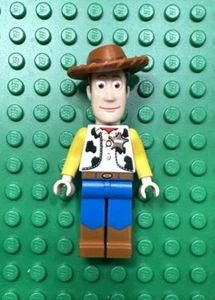 LEGO Toy Story Sets 7597 7590 7594 (2010) Sheriff Woody Minifigur - Bild 1 von 2