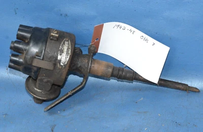 Oldsmobile 1942-48 8 cilindros distribuidor 257 motor 4,2 L Delco-Remy 1110808 fecha 7E5 Foto 1 de 4