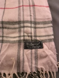 Burberry vintage nova check Pink 100% Lambswool winter Scarf Scarves  - Picture 1 of 6