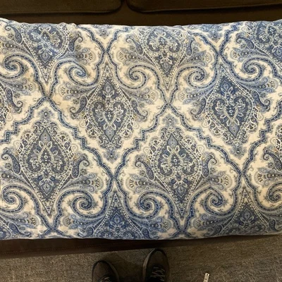 Edredón y fundas de almohada WAVERLY Anatalya azul egeo damasco cachemir reina Foto 1 de 4