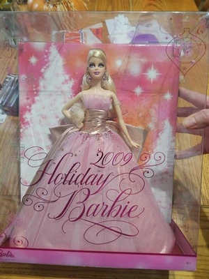 Muñeca Barbie de vacaciones 2009 50 aniversario vestido rosa rubio Mattel nueva Foto 1 de 3