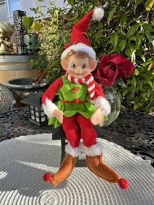 Vintage Noël lutin elfe genou câlin étagère gardien feutre tricot pull chapeau à poser - Photo 1/10