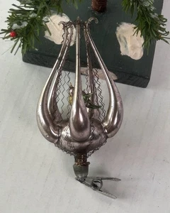 1735/25  1x alter Weihnachtsschmuck Christbaumschmuck Formteil Nest Blüte Vogel - Picture 1 of 5