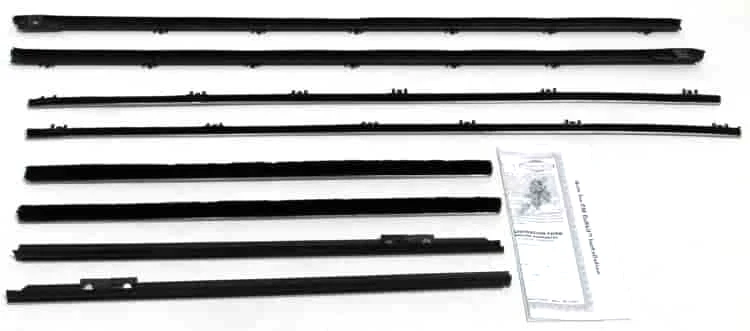 Pontiac Grand Prix Beltline 1967 Weatherstrip - Juego de 8 piezas nuevo Foto 1 de 1
