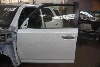 Front Left Driver Door Assembly Blizzard Pearl 6700235631 Toyota 4Runner 2010-23 Foto 1 de 4