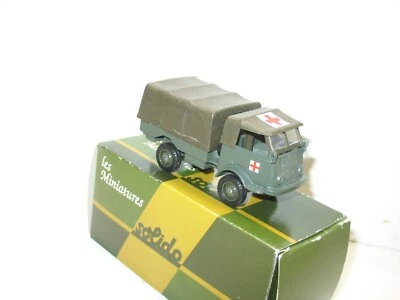 Solido, Military Sanitary Truck Renault 4X4 Ambulance - Image 1 of 3